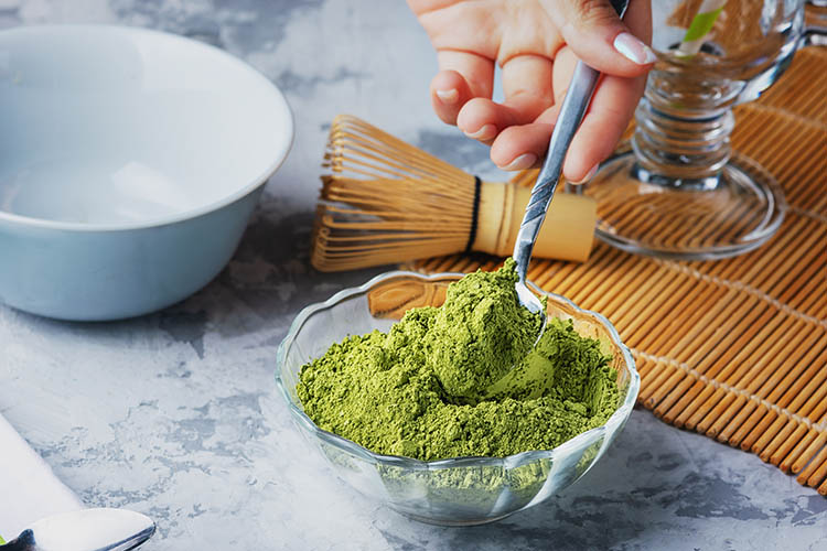 Cách tắm trắng tại nhà bằng trà xanh sẽ mang lại cho bạn sự bất ngờ